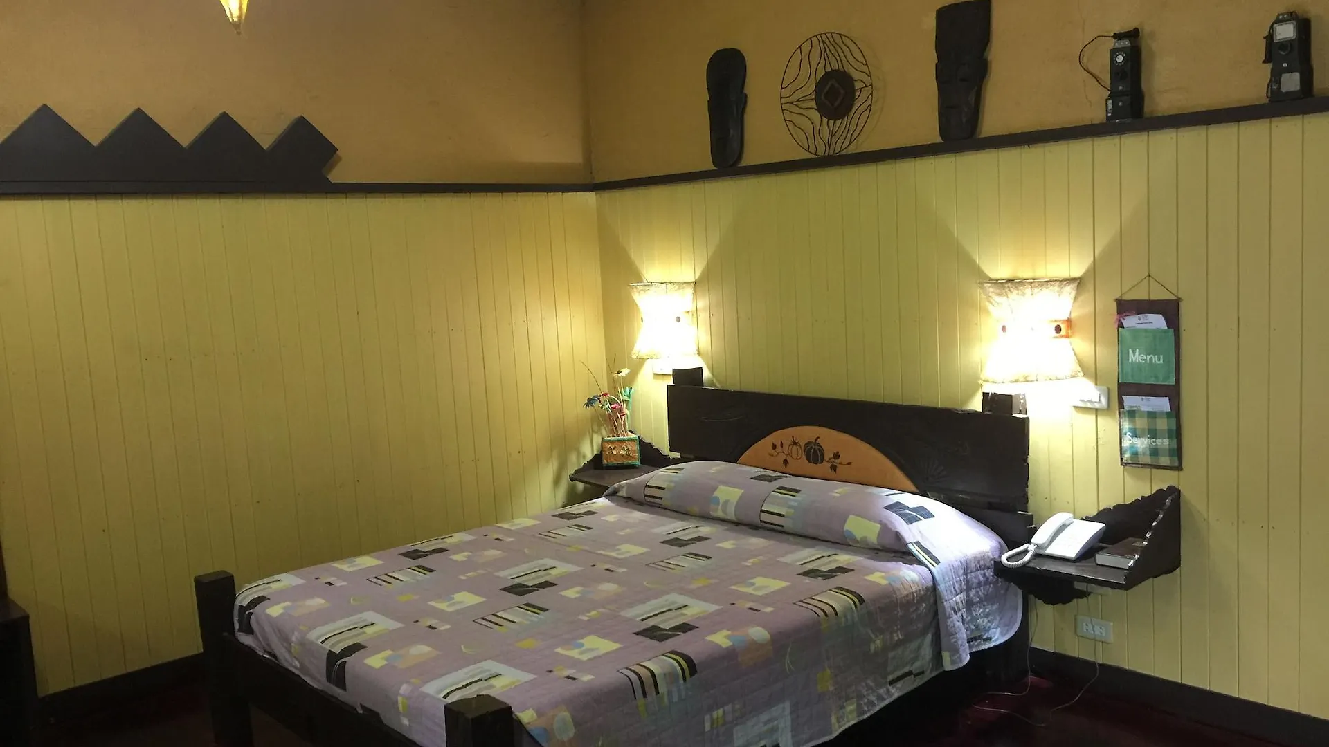 Bohol Bee Farm Hotel Панглао