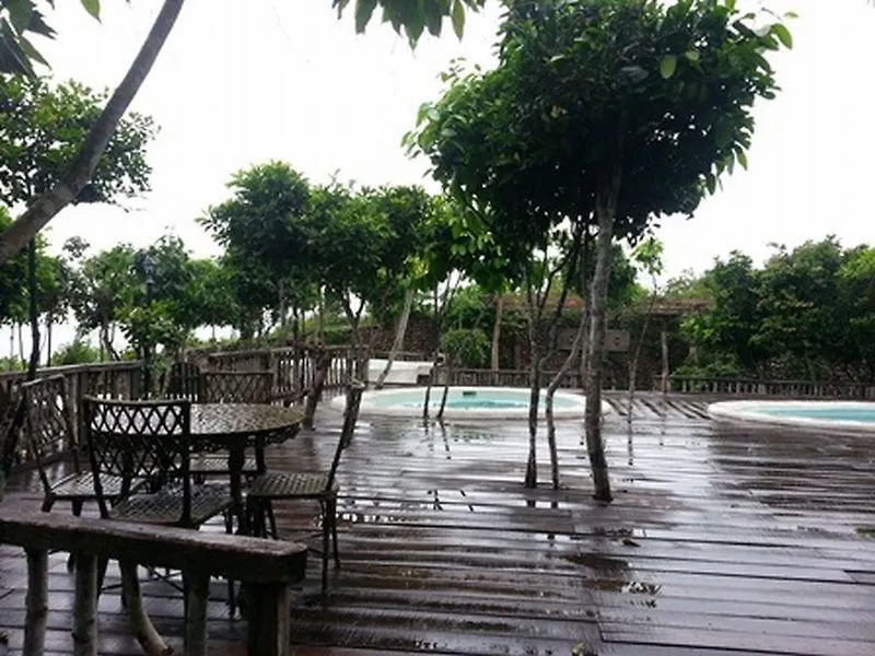 Bohol Bee Farm Hotel Панглао 3*,