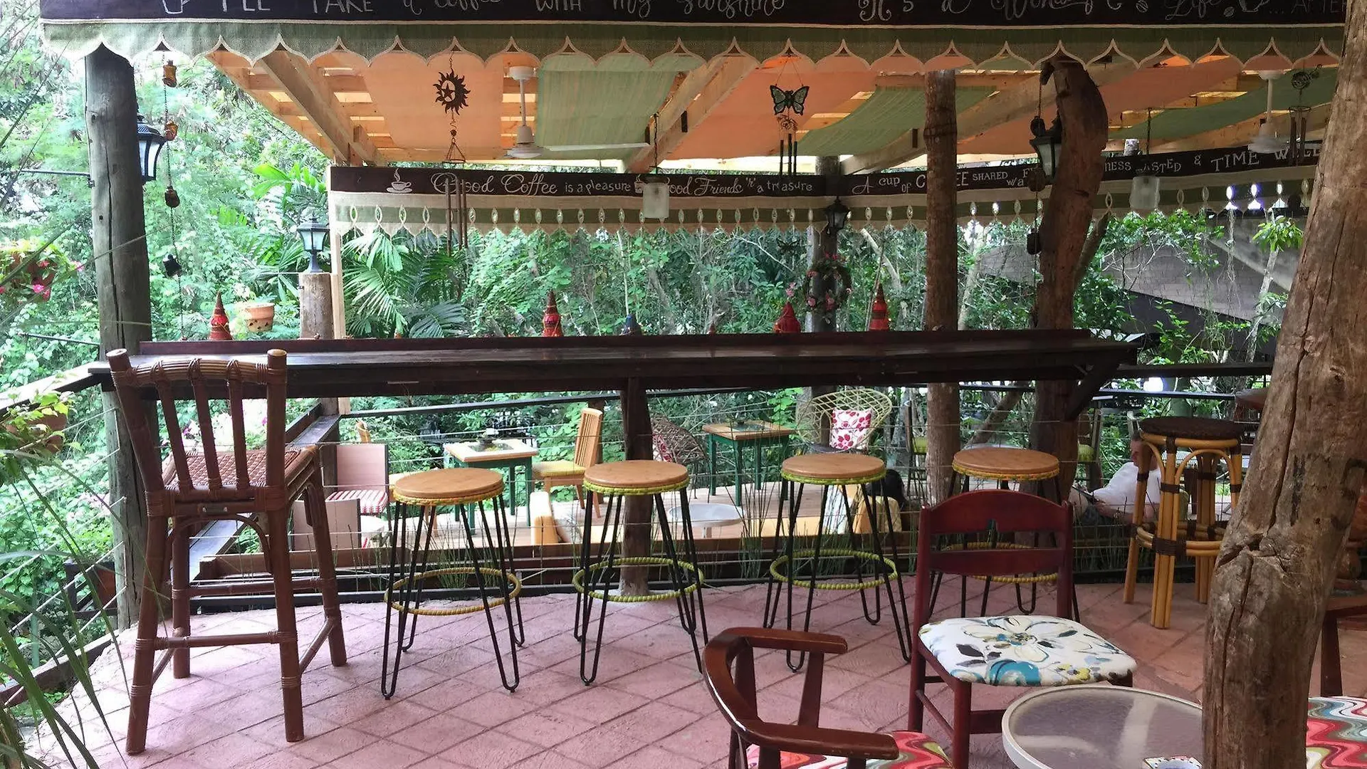 Bohol Bee Farm Hotel Панглао