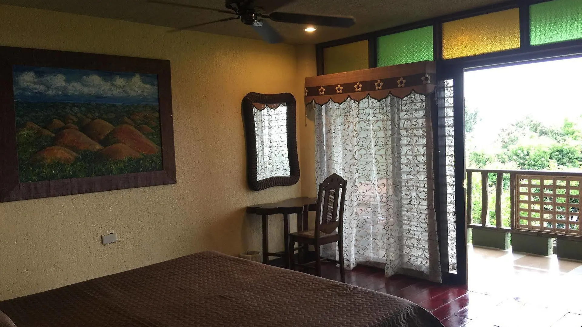 Bohol Bee Farm Hotel Панглао