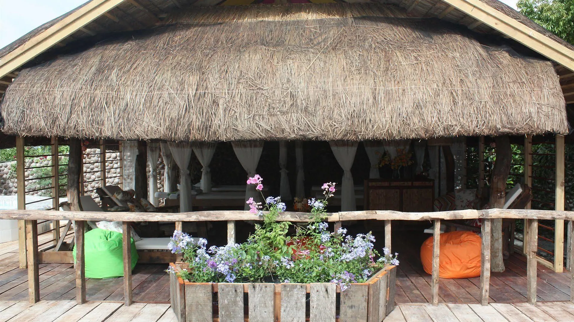 Bohol Bee Farm Hotel Панглао