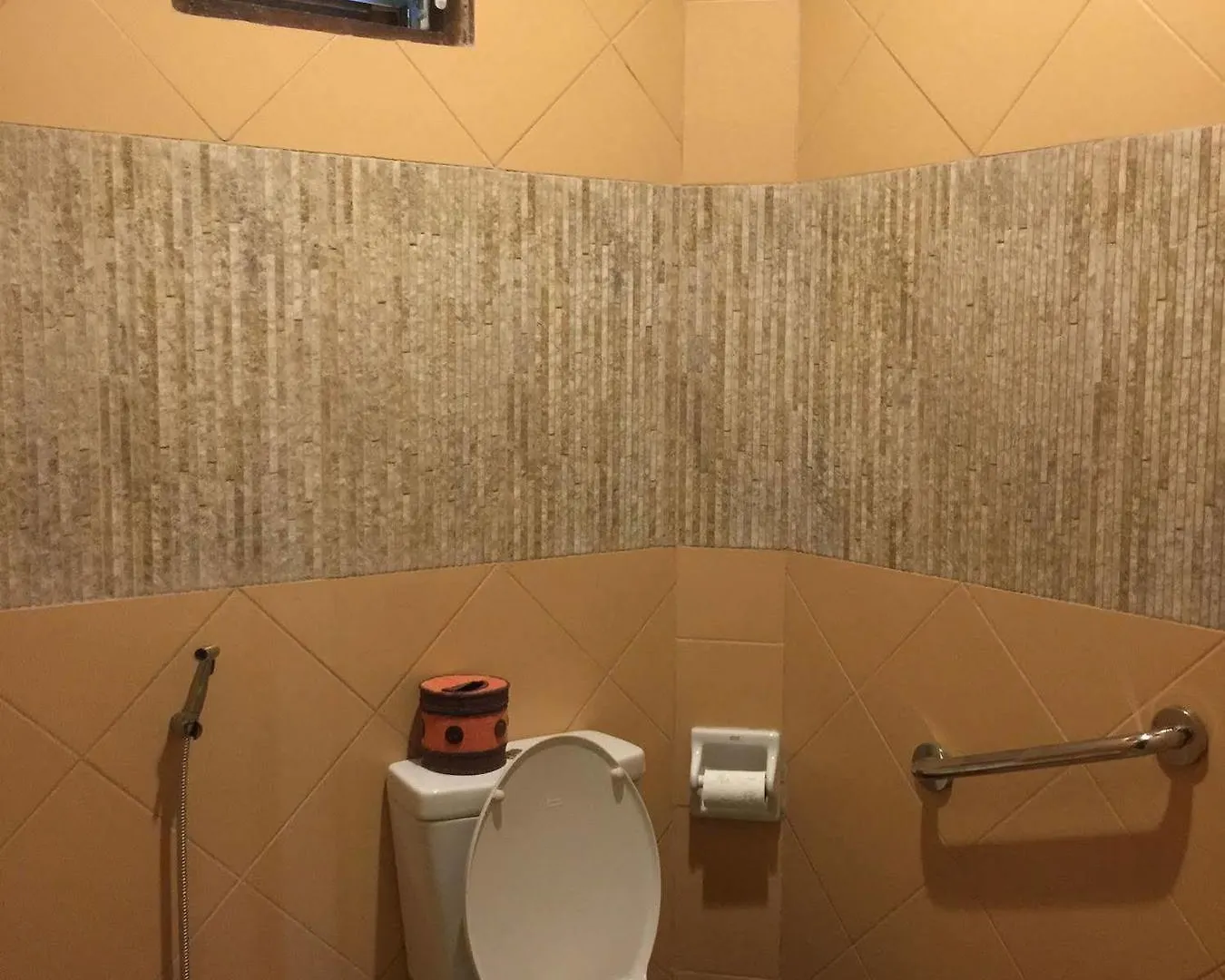 Bohol Bee Farm Hotel Панглао